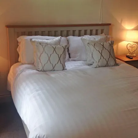 Cedar Retreats Holiday park West Tanfield