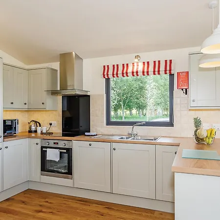 Cedar Retreats Holiday park