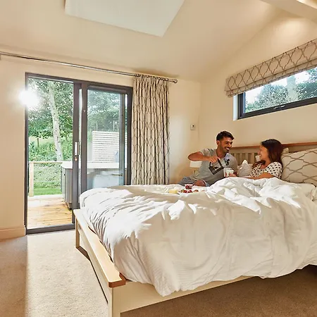 Holiday park Cedar Retreats West Tanfield