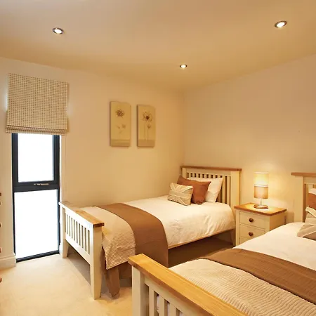 Cedar Retreats Holiday park West Tanfield