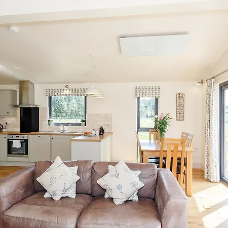 Holiday park Cedar Retreats West Tanfield