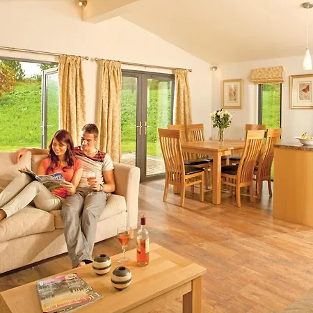Cedar Retreats Holiday park West Tanfield