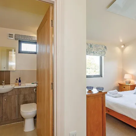 Cedar Retreats * Masham