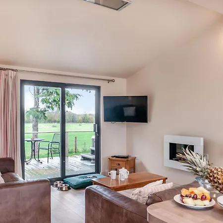 Cedar Retreats Holiday park