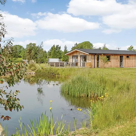 Cedar Retreats Masham
