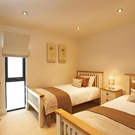 假日公园 Cedar Retreats West Tanfield